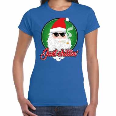 Fout kerstborrel t trui / kersttrui just chillin stoere kerstman blauw dames